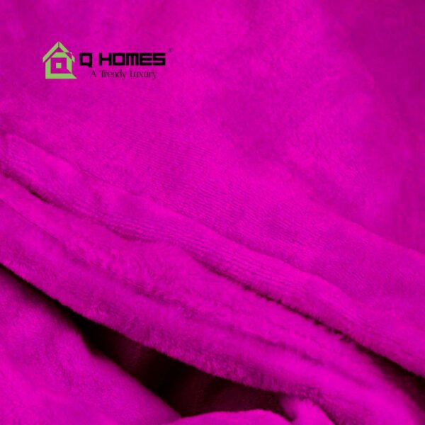 Maestro Soft Blanket - Pink - Image 2